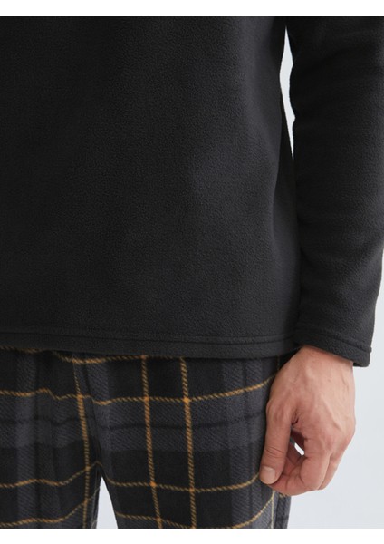 Yeni Sezon Standart Kalıp Ekose Polar Erkek Pijama Takımı modelleri