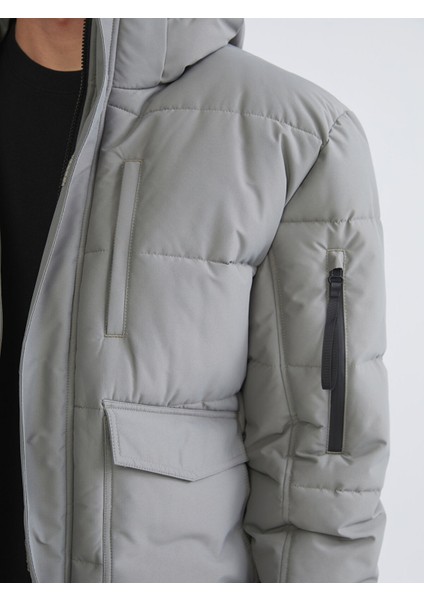 Yeni Sezon Standart Kalıp Kapüşonlu Erkek Mont modelleri