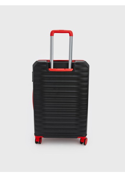 Yeni Sezon Kilit Detaylı Orta Boy Valiz modelleri