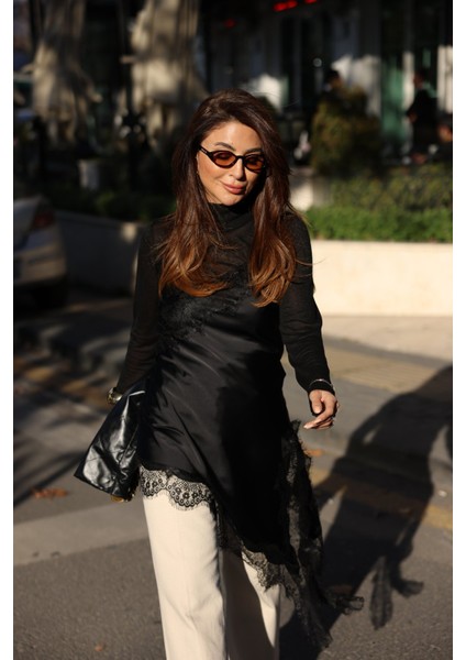 Asimetrik Kesim Dantelli Saten Bluz fırsatları