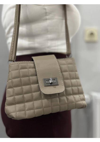 Yzlal Kapaklı Kapitone Vizon Cilt Çanta (Beden: Standart)