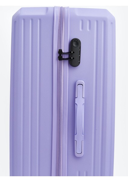 Yeni Sezon Kilit Detaylı Küçük Boy Valiz fırsatları