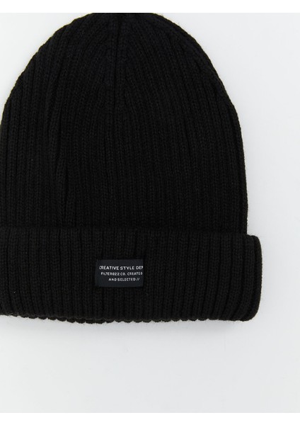 Yeni Sezon Etiket Nakışlı Erkek Bere modelleri