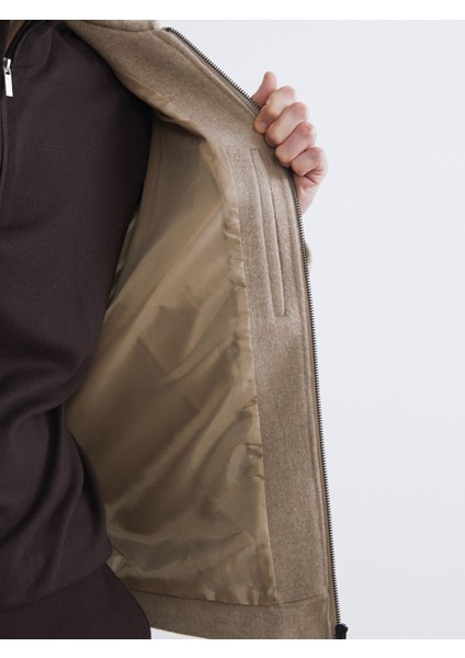 Yeni Sezon Standart Kalıp Gömlek Yaka Erkek Kaşe Mont fırsatları