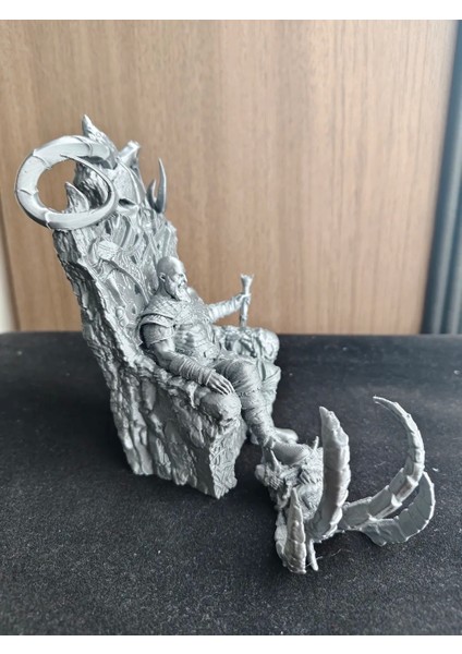 CRAFTSY3D Kratos Sparta Savaşçısı Figür – God Of War Temalı 3D Baskı Model - Boyasız/beyaz