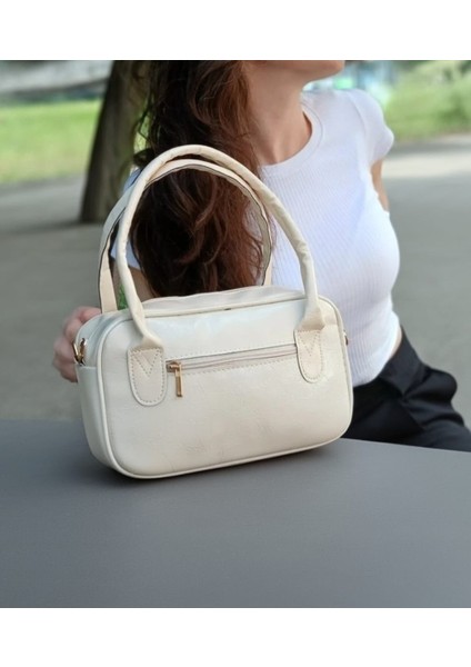 Şık Görünümlü El ve Omuz Çantası fiyatları