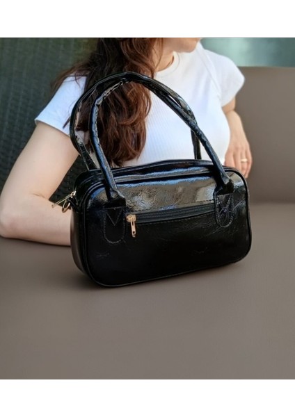 Şık Görünümlü El ve Omuz Çantası fiyatları