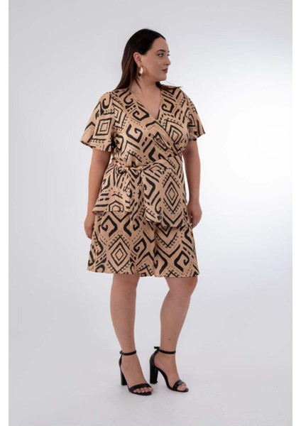 Kadın Büyük Beden Baskılı Saten Bej Bluz