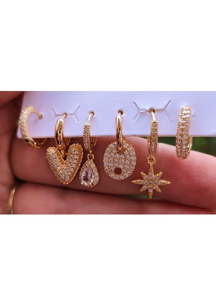 Çelik Kalp Detaylı Çoklu Kadın Küpe