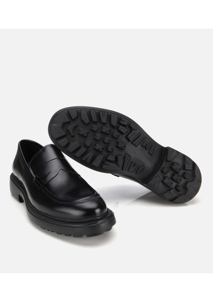 02AYH313740A100 ERKEK Açma Deri Siyah Kalın Tabanlı Klasik Loafer
