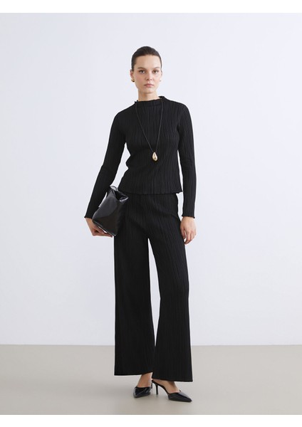 Yeni Sezon Dik Yaka Dokulu Kadın Body fiyatları