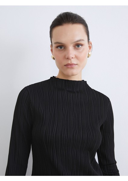 Yeni Sezon Dik Yaka Dokulu Kadın Body modelleri