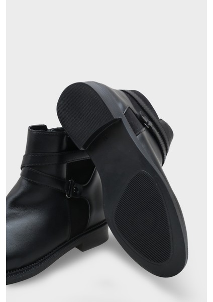 Isabelle Kadın Bot fırsatları