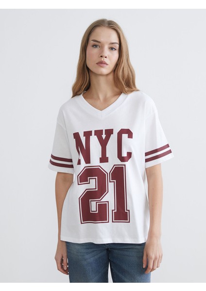 Yeni Sezon V Yaka Baskılı Oversize Kadın Tişört