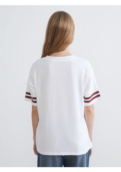 Yeni Sezon V Yaka Baskılı Oversize Kadın Tişört fırsatları