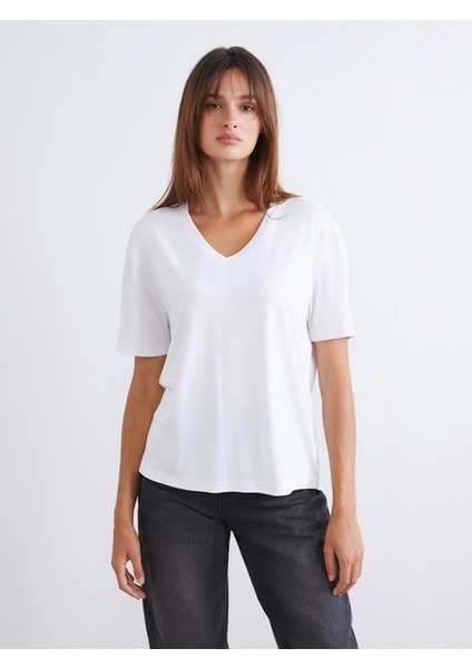 Yeni Sezon V Yaka Modal Karışımlı Kadın Tişört 2'li fiyatları