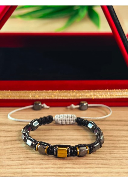 Makrome Bileklik El Yapımı Saf Doğaltaş Özel Yapım Hematit Taşı, Lav Taşı, Akik Taşı, Amatis Taşı