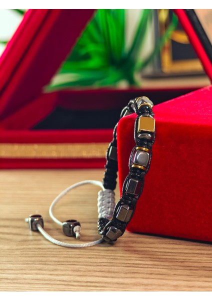 Makrome Bileklik El Yapımı Saf Doğaltaş Özel Yapım Hematit Taşı, Lav Taşı, Akik Taşı, Amatis Taşı