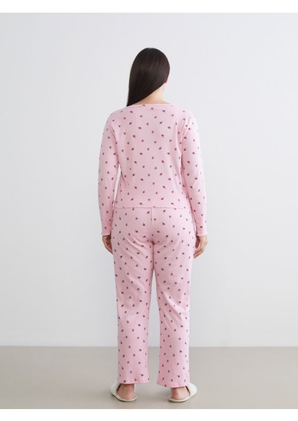 Yeni Sezon U Yaka Çiçekli Kadın Pijama Takım fırsatları