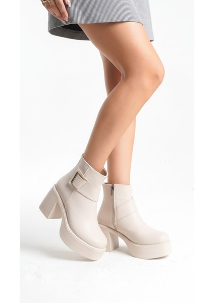 Yandan Fermuarlı Toka Detaylı Rahat Yüksek Topuklu Krem Kadın Bot fiyatları