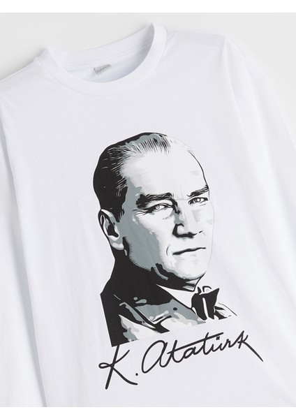 Yeni Sezon Bisiklet Yaka Atatürk Baskılı Erkek Çocuk Tişört fiyatları