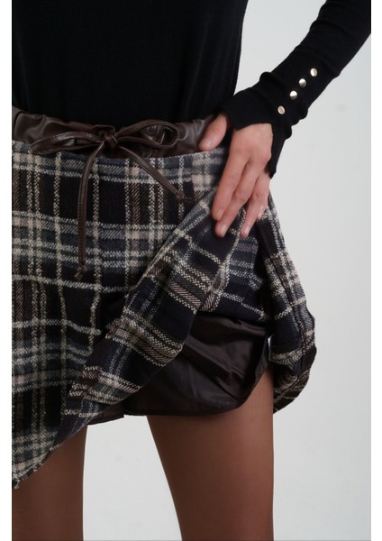 Kahve Deri Garnili Pileli Ekoseli Mini Etek fırsatları