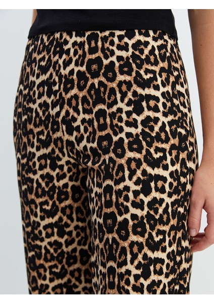 Yeni Sezon Beli Lastikli Leopar Desenli Kadın Pantolon modelleri