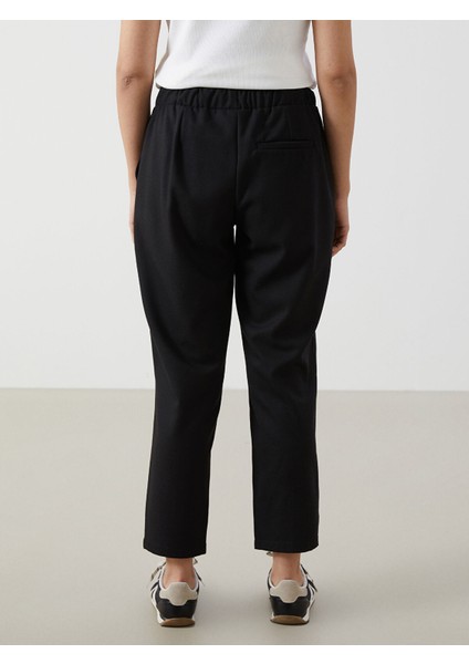Yeni Sezon Beli Lastikli Kadın Pantolon fırsatları