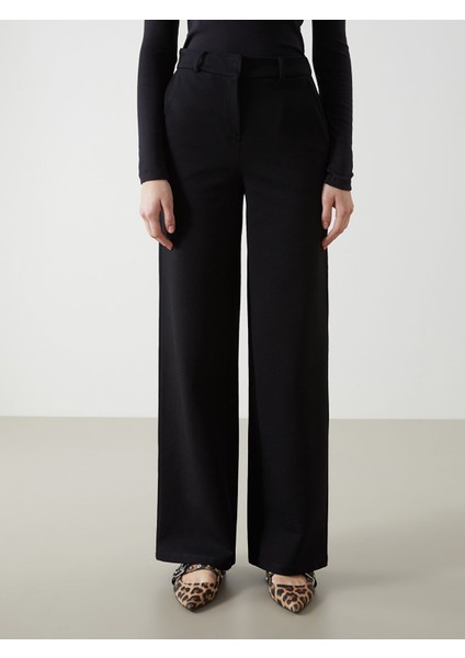 Yeni Sezon Standart Fit Geniş Paça Kadın Pantolon fiyatları