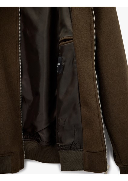 Uzun Kollu Cepli Fermuarlı Gömlek Yaka Kaşe Bomber Ceket fırsatları