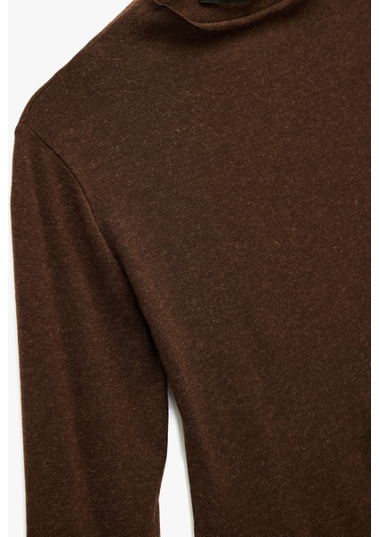 Regular Fit Uzun Kollu Asimetrik Bisiklet Yaka Dantelli Tişört modelleri