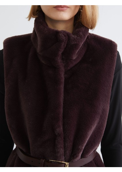 Yeni Sezon Dik Yaka Beli Kemerli Kadın Kürk Yelek modelleri