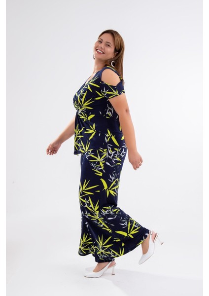 Kadın Büyük Beden Yaka Omuz Detaylı 2'li Takım Lacivert fiyatları