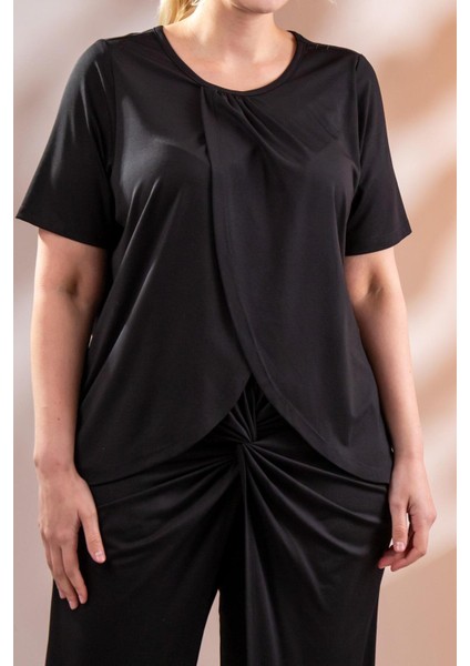 Kadın 3330370 Yaka Büzgülü Siyah Bluz modelleri