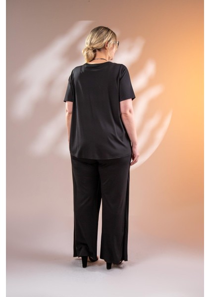 Kadın 3330370 Yaka Büzgülü Siyah Bluz indirimleri