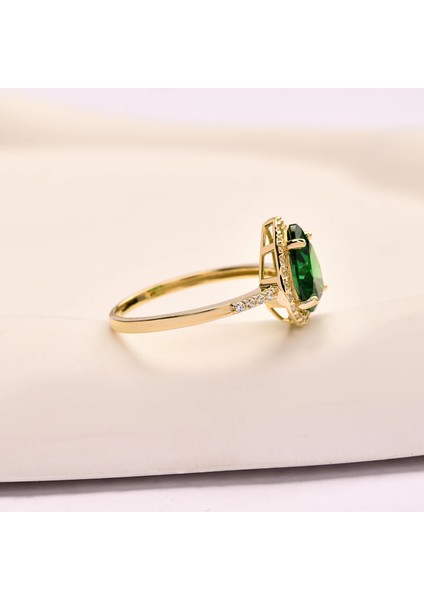 14 Ayar Altın Damla Kesim Yeşil Zümrüt Yüzük, Doğum Taşı ve Evlilik Yüzüğü fırsatları