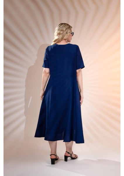 Kadın Büyük Beden Eteği Düğmeli-Volanlı Lacivert Elbise