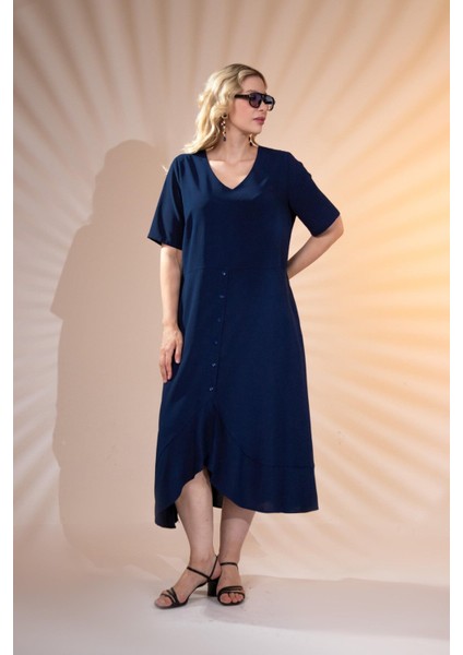 Kadın Büyük Beden Eteği Düğmeli-Volanlı Lacivert Elbise