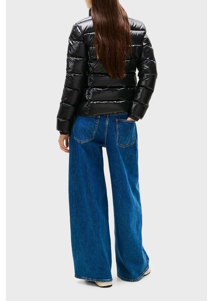 Kapitoneli Slim Fit Dik Yaka Su Itici Parlak Şişme Mont Bayan Mont DW0DW21618 Bds modelleri