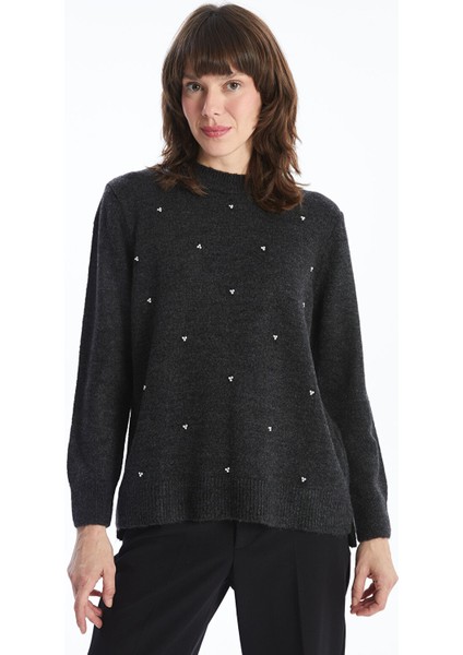 Yeni Sezon Bisiklet Yaka Işlemeli Kadın Triko Kazak fırsatları