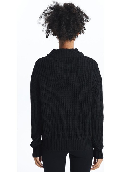 Yeni Sezon Yarım Balıkçı Yaka Kadın Triko Kazak fırsatları