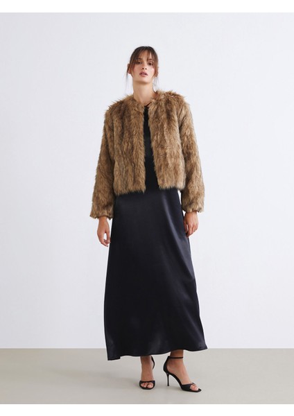 Yeni Sezon Bisiklet Yaka Kadın Kürk Mont fiyatları