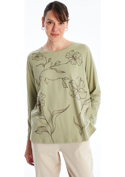 Yeni Sezon Bisiklet Yaka Çiçekli Kadın Tişört