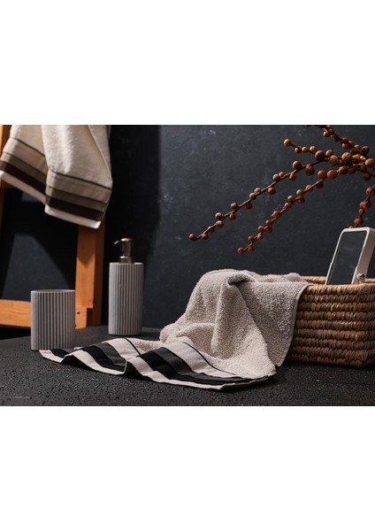 Sty Utica Bez Bordürlü Gri Havlu 50X90