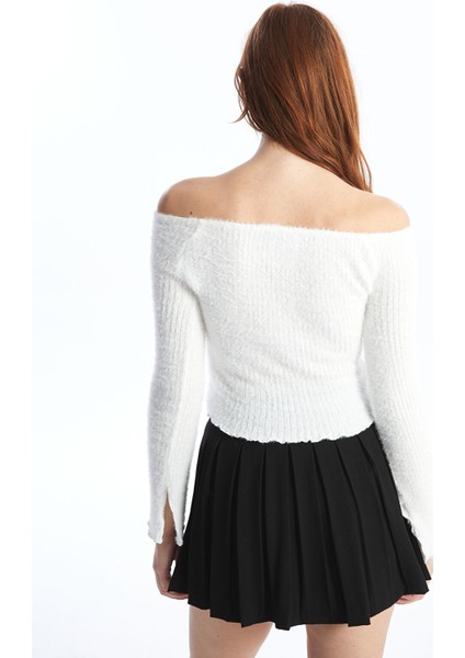 Yeni Sezon Kayık Yaka Kadın Crop fırsatları