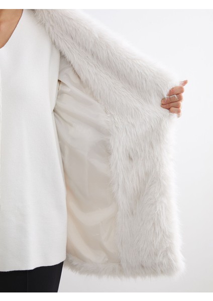 Yeni Sezon Ceket Yaka Oversize Kadın Kürk Mont fırsatları