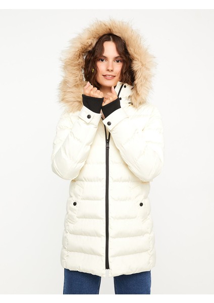 Yeni Sezon Kadın Kapüşonlu Düz Şişme Mont fiyatları