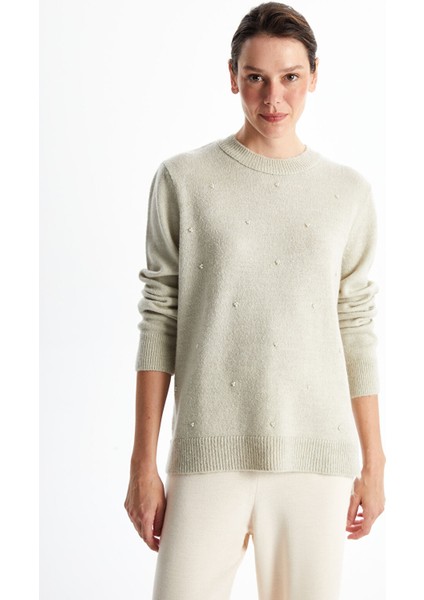 Yeni Sezon Bisiklet Yaka Işlemeli Kadın Triko Kazak