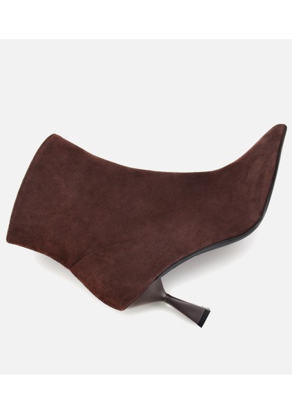 01BOH312650A480 KADIN Süet Deri Kahverengi Dikiş Detaylı Sivri Kısa Topuklu Bot