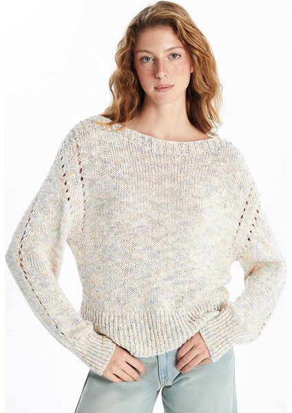 Yeni Sezon Kayık Yaka Ajurlu Kadın Triko Kazak